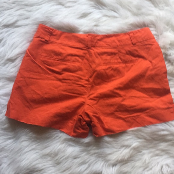 Ann Taylor LOFT shorts size 8 - Picture 3 of 3